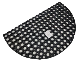 Rohož guma DOMINO černá 22mm - 75x45 cm, půlkruh